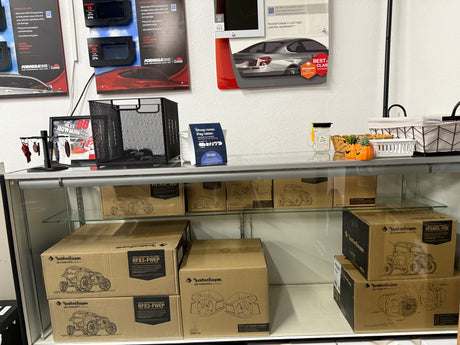 ROCKFORD FOSGATE CLEARANCE 701-498-4660