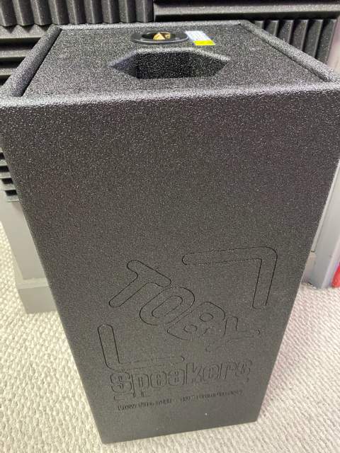 Toby Speakers Low Sheriff Single 10" - Rhino Lined Version